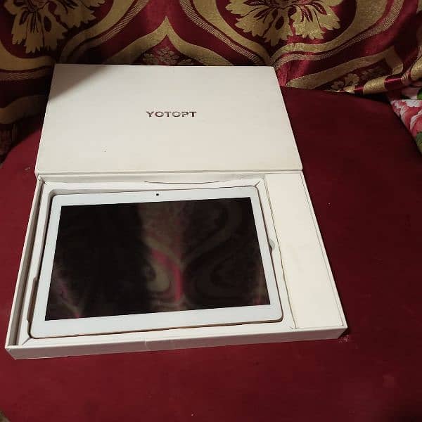 yotopt 4 64 tablet with box and all accessories 3