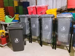 120 Litre Dustbin With fixed Hanging Stand 0