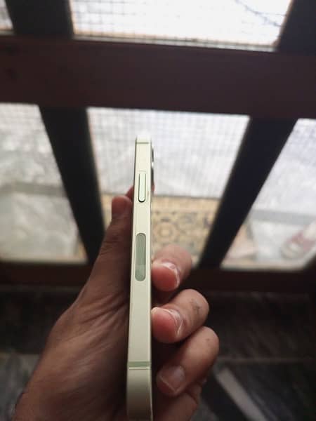 iphone 12 mini 2