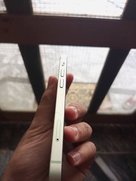 iphone 12 mini 6