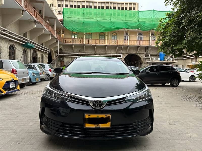 Toyota Corolla Altis 2018 4