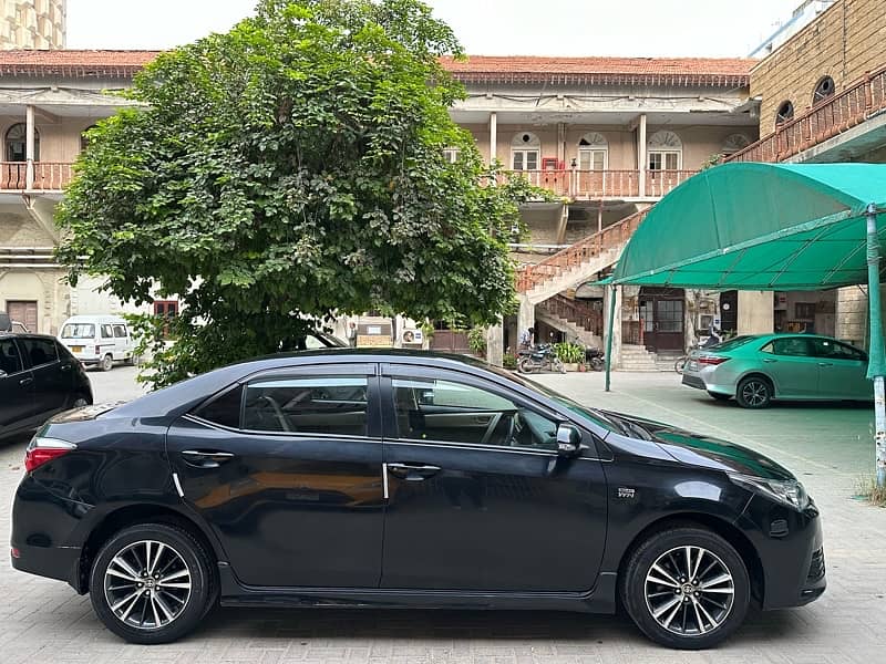 Toyota Corolla Altis 2018 9