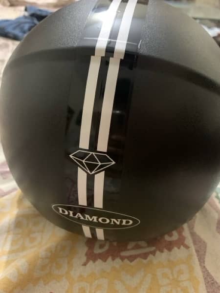 helmet for sale not used new 10/10 2