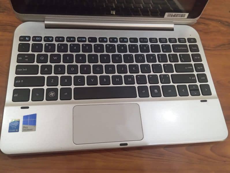 haeir laptop neat and clean condition 3