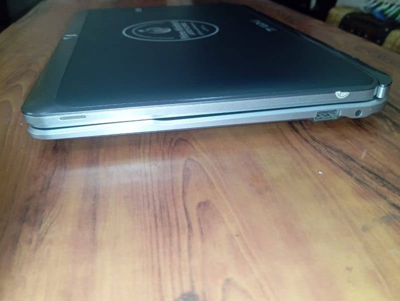 haeir laptop neat and clean condition 5