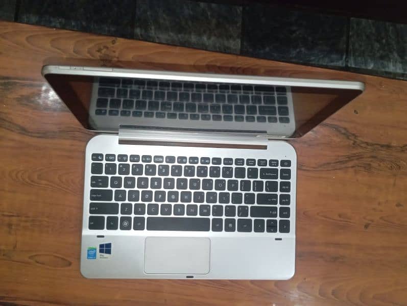 haeir laptop neat and clean condition 6