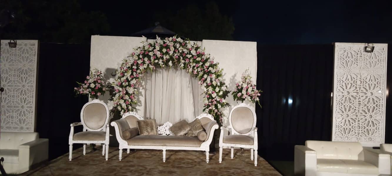 Flowers/Flowers decorations/Event services/stage decor/barat decor 2