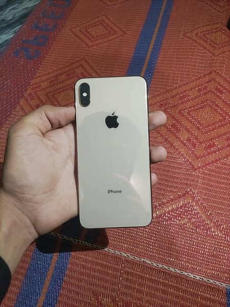 iPhone XS Max 0