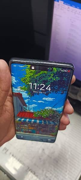 Tecno Spark 20 pro plus 4