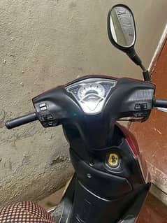 united scooty