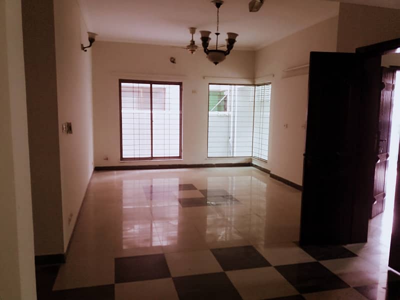 10 Marla 3 Bed House For Sale In Askari 2, Sialkot 9