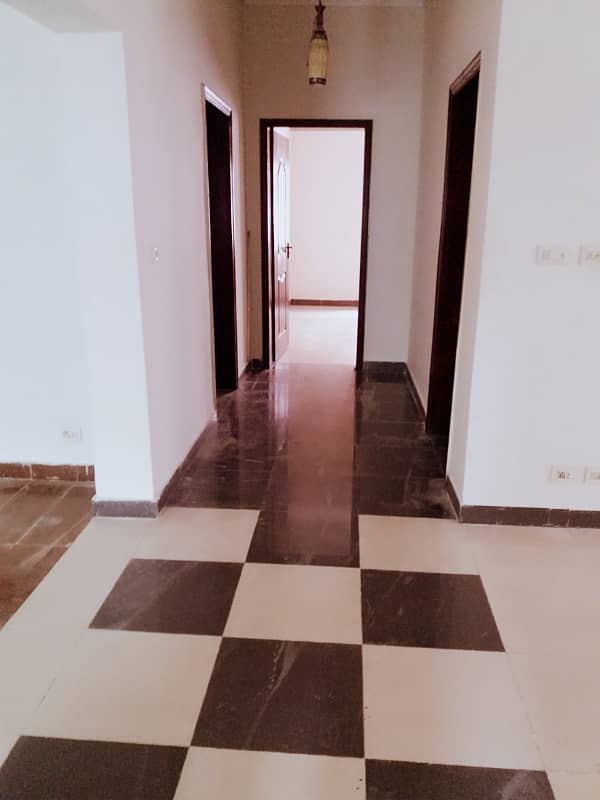 10 Marla 3 Bed House For Sale In Askari 2, Sialkot 11