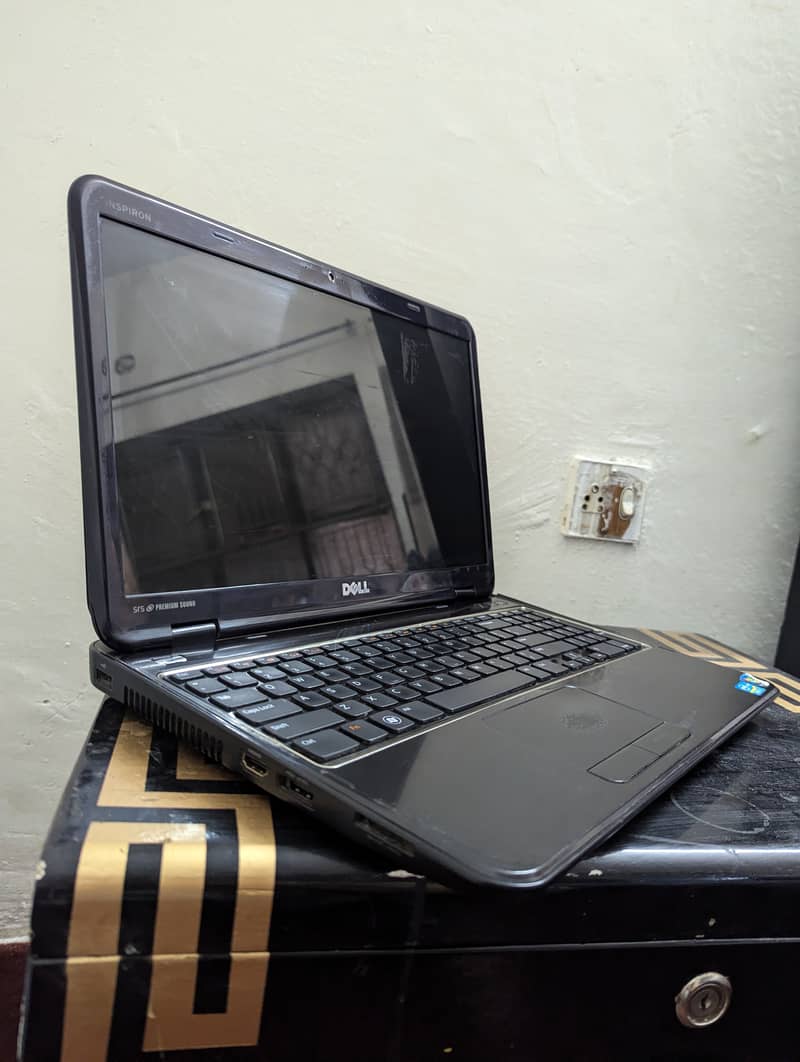 Dell n5110 core i5 White spots on LCD for sale 2