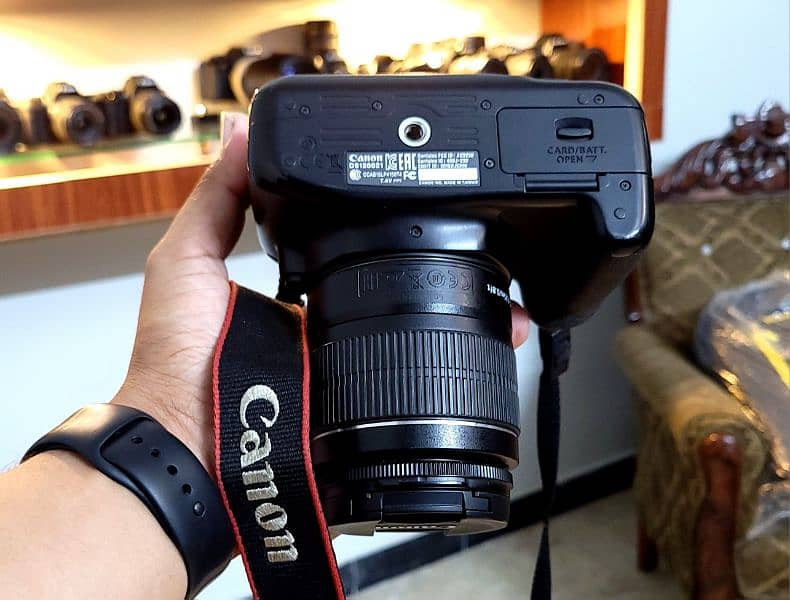 dslr Canon 1300d (10/10++) Camera 4