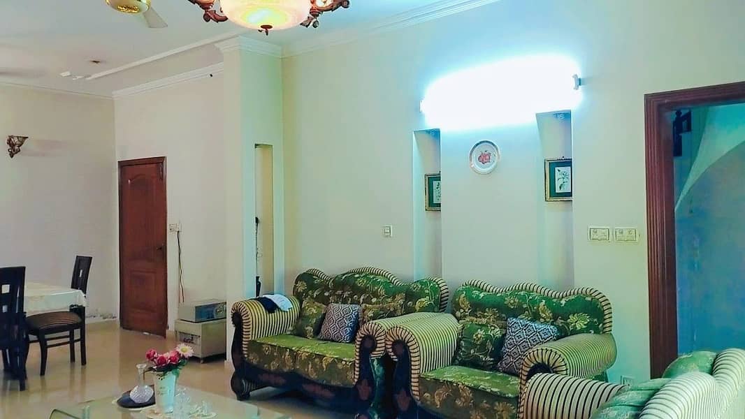 20 Marla House For Sale In Nashmen Iqbal Phase 1 9