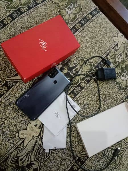 itel mobile brand new 1