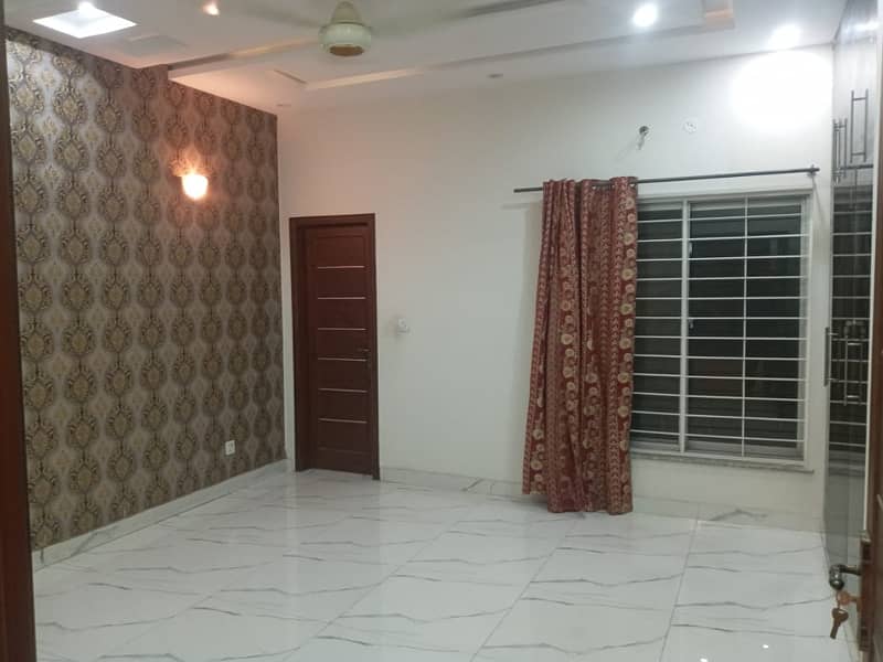 10 Marla Lower Portion is Available For Rent in Sector C Bahria Town Lahore 6