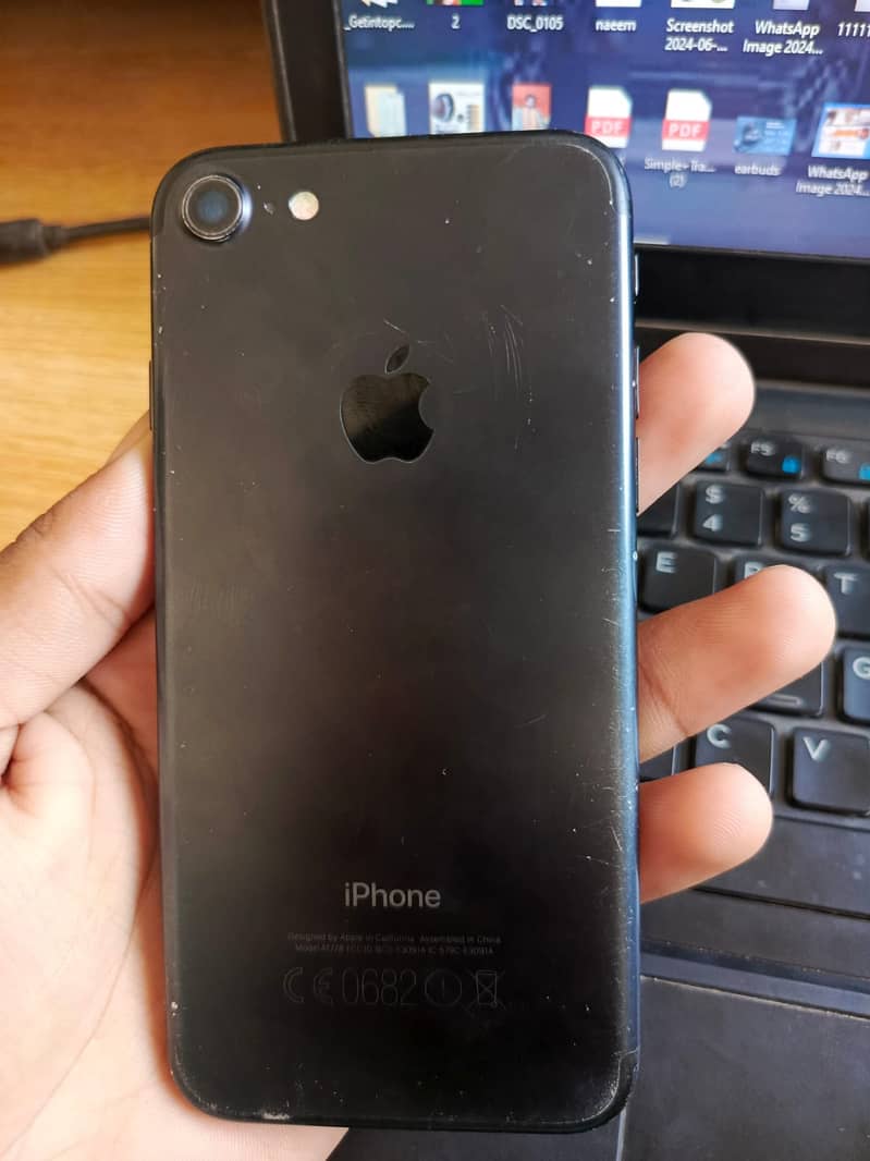 Iphone 7 Black 32gb Non PTA 1