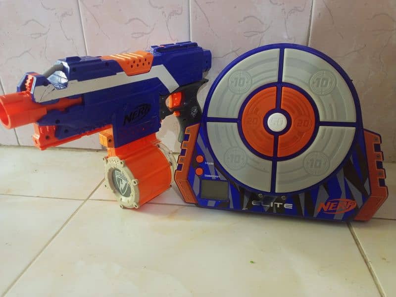 NERF Elite Electronic Digital Target + nerf elite 1