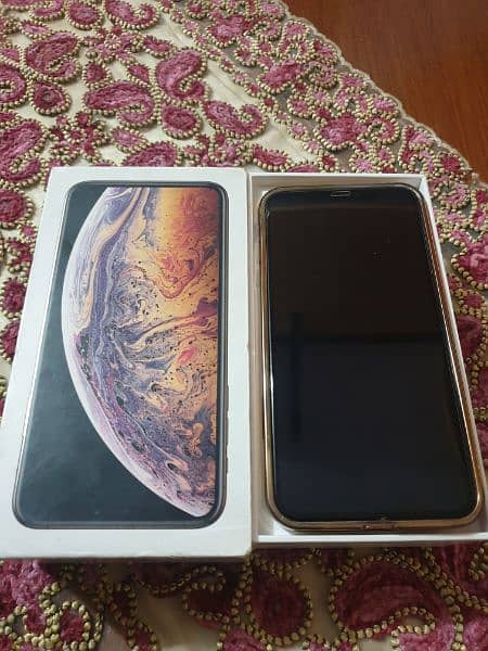 I phone XS MAX 1