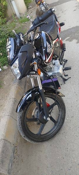 CB 125F 2