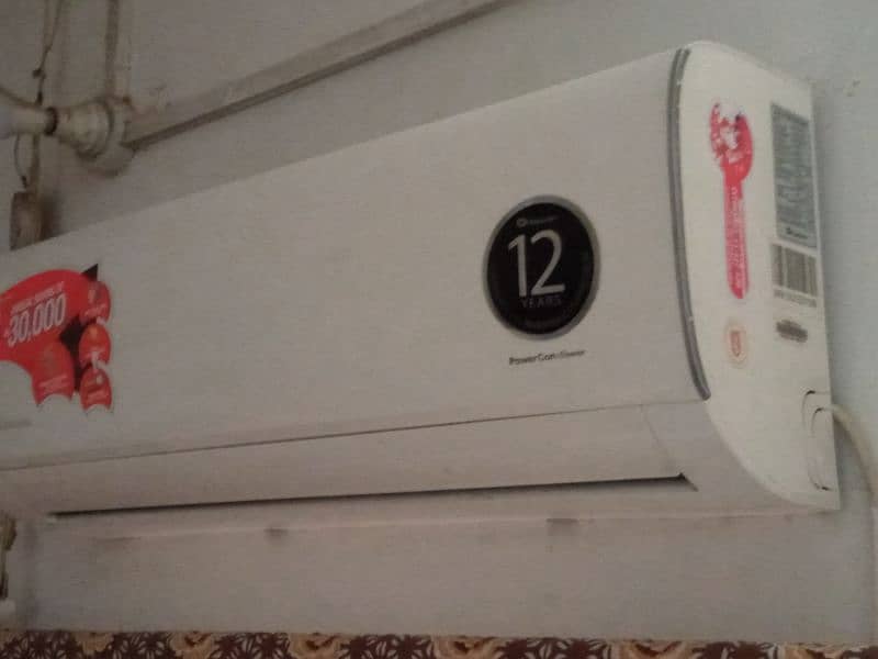 DAWLANCE 1 TON NEW SPLIT AC HAI BILKUL TIP TOP HAI 2