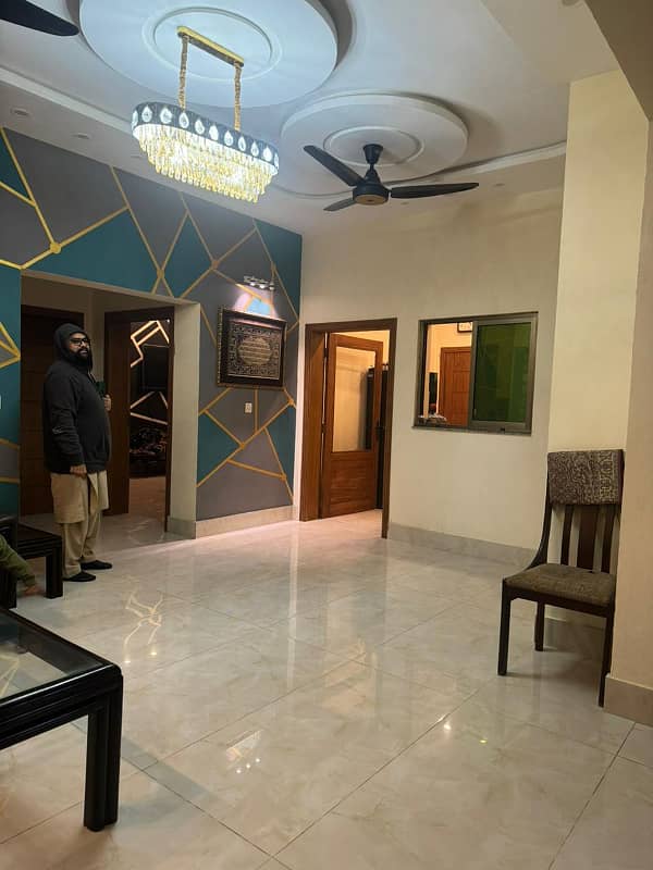 10marla lower portion for rent talha block in bahria town lahore 0