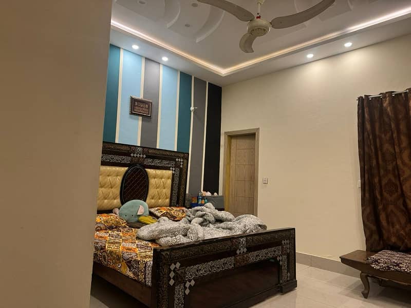 10marla lower portion for rent talha block in bahria town lahore 2