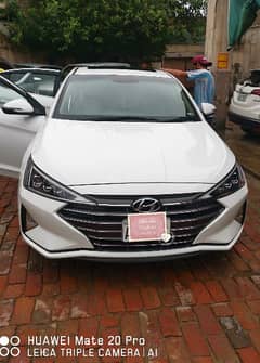 Hyundai Elantra 2022/24 like brand new