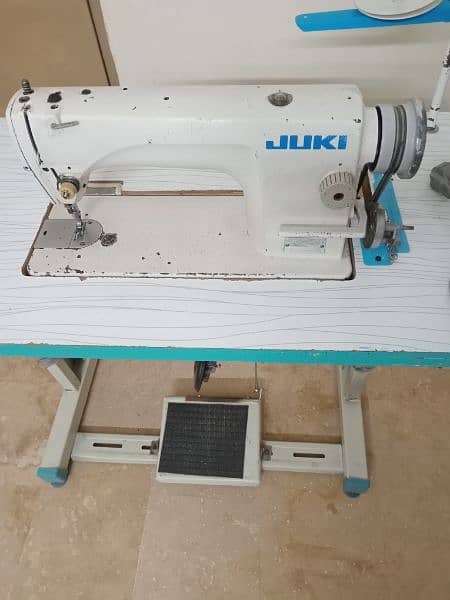 Juki machine with servo motor and table 0