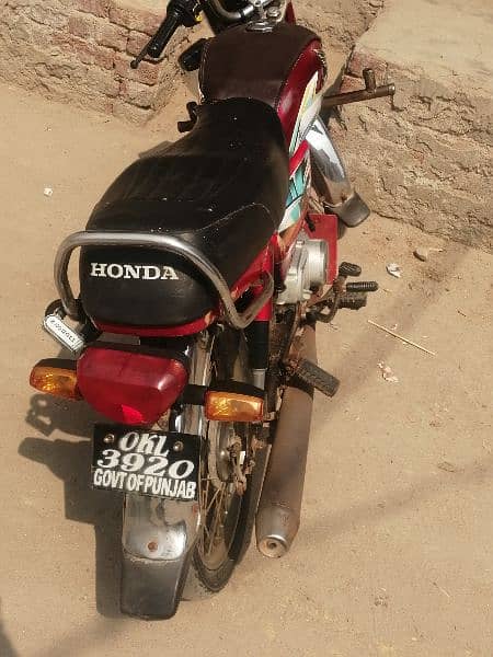 Honda CD 70 Model 2016 1