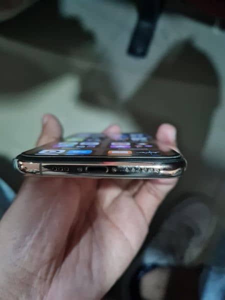 iPhone xs jv 64gb 4