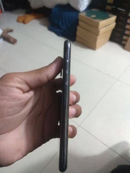 iPhone x 64 GB non pta jv 4