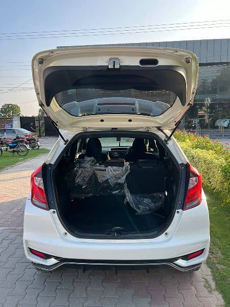 Honda Fit 2018 6