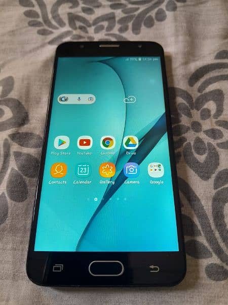 Samsung galaxy j7 prime   3gb 3