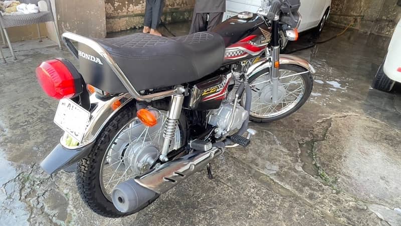 HONDA CG 125 brand new condition 23/24 model 1