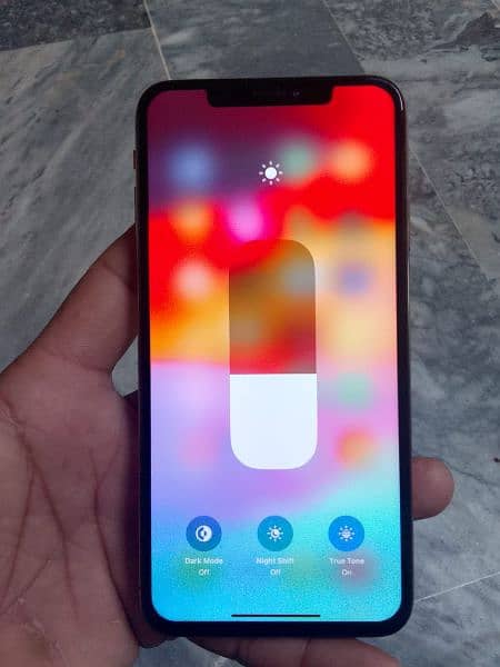 Iphone xs max sim glitch 5