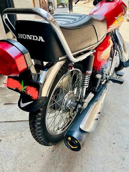 CG HONDA 125 RED 1