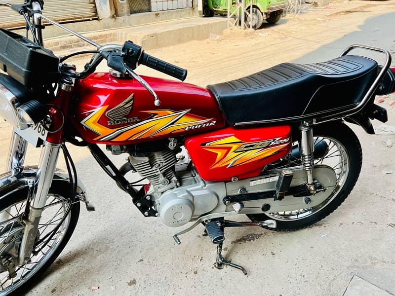 CG HONDA 125 RED 3