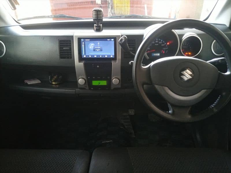 Suzuki Wagon R 4