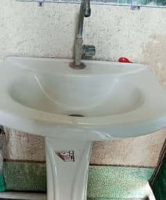 wash basin with tap