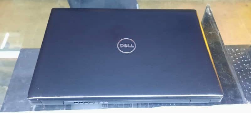 DELL CORE i5 11th GEN 1