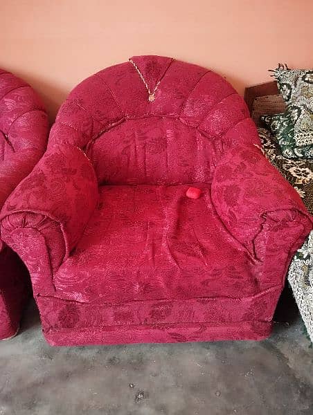 sofa set in good condition 1