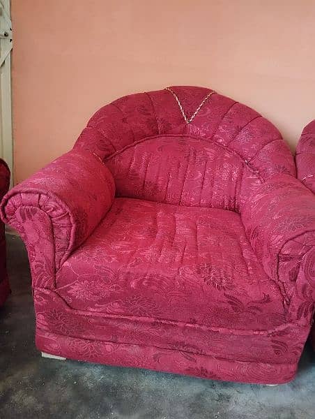 sofa set in good condition 3