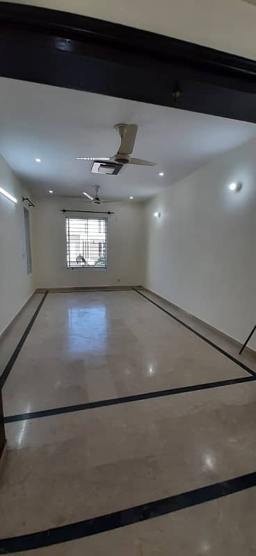 12 Marla Upper Portion available for rent in G-15 12