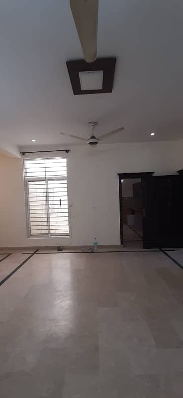 12 Marla Upper Portion available for rent in G-15 14