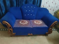 6 seater sofa available urgent for sale