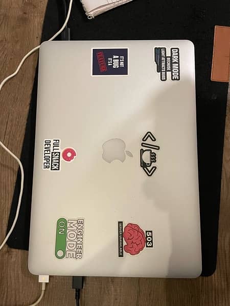 Macbook pro 2015 late 16 gb graphics radeon 2gb 3