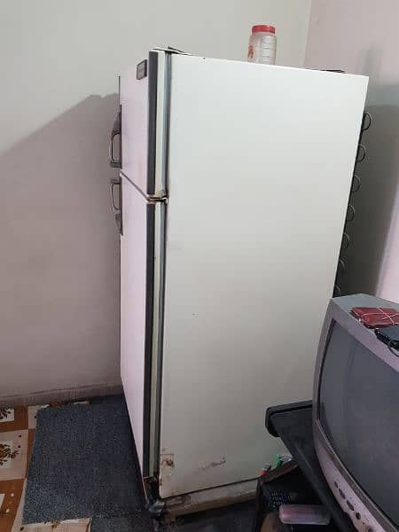 Philco fridge 4