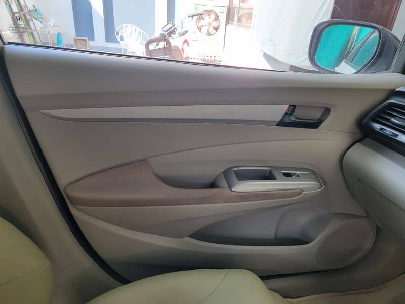 Honda City IVTEC 2019 9